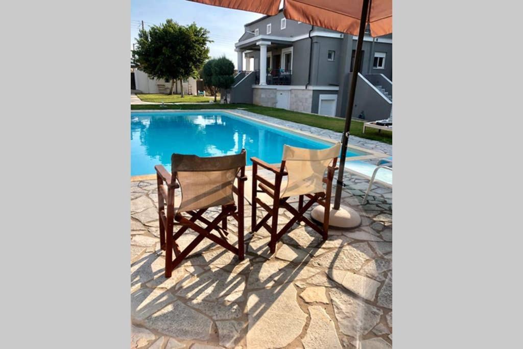 Villa Sunlit Pool House Posidhonía Exterior foto